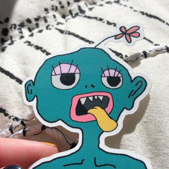 Meet your Posher, Julia - Picture 1 of 1